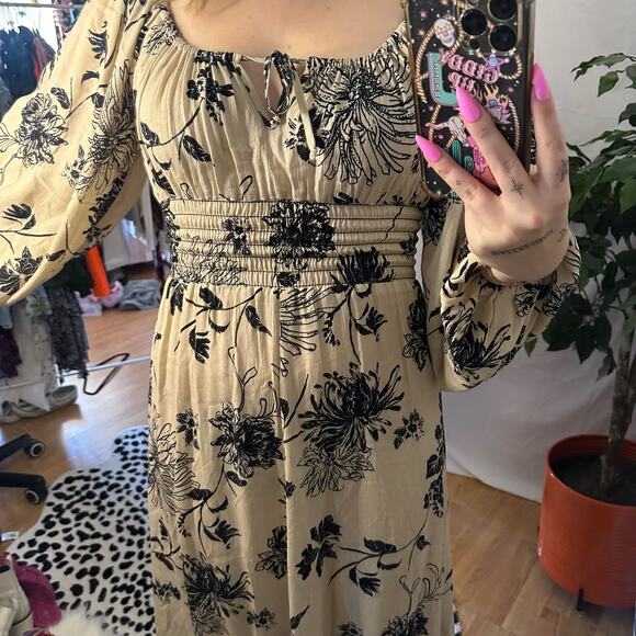 Christy Dawn The Savannah in Chrysanthemum Floral Maxi Dress Size XS/S - Picture 5 of 7